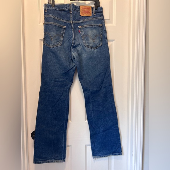 Levi’s Jeans - Picture 2 of 9